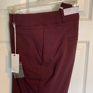 🔥Lane Bryant Sexy Stretch Allie Ankle Pant👠